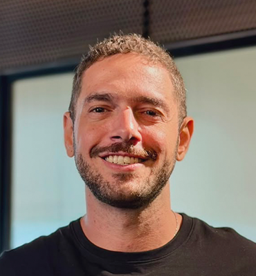 Davi Pradines​